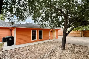 7306 Moline St, Houston, TX 77087 - Photo 3
