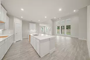 2025 Atlas Cedar Dr, Conroe, TX 77301 - Photo 3