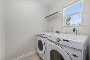 4827 Hardy St, Houston, TX 77009 - Photo 13
