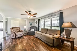 71 Garfield St, La Porte, TX 77571 - Photo 13