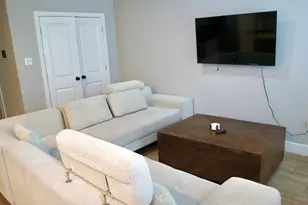 5007 Briscoe St, Houston, TX 77033 - Photo 9