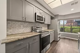 7447 Cambridge St, Houston, TX 77054 - Photo 21