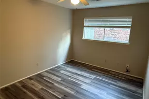 11735 N Willowdale Cir, Houston, TX 77071 - Photo 11