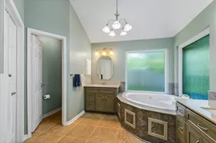 15702 Park Center Way, Houston, TX 77059 - Photo 21