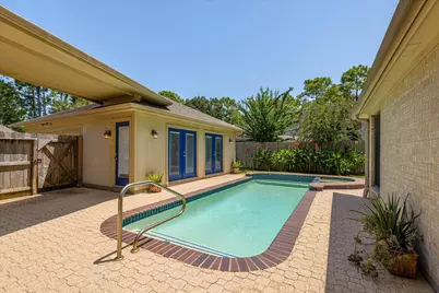 15702 Park Center Way, Houston, TX 77059 - Photo 27