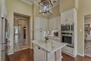 46 N Copperknoll Cir, The Woodlands, TX 77381 - Photo 15