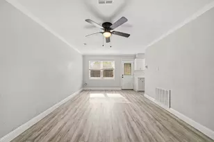 5347 Castlecreek Ln, Houston, TX 77053 - Photo 7