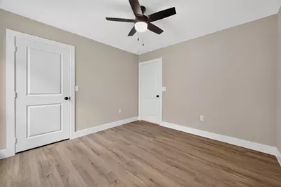 1060 Mann Road #A, Conroe, TX 77303 - Photo 13