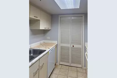 3525 Sage Road #813, Houston, TX 77056 - Photo 23