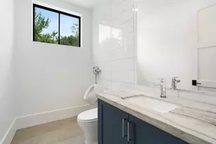 337 Folwell Ln, Houston, TX 77024 - Photo 21