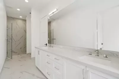 337 Folwell Lane, Houston, TX 77024 - Photo 37