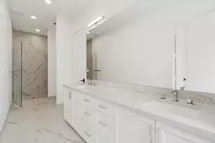337 Folwell Ln, Houston, TX 77024 - Photo 37