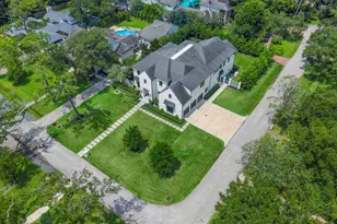 337 Folwell Ln, Houston, TX 77024 - Photo 45