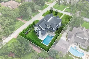 337 Folwell Ln, Houston, TX 77024 - Photo 49