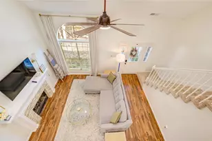 56 E Village Knoll Cir, The Woodlands, TX 77381 - Photo 7