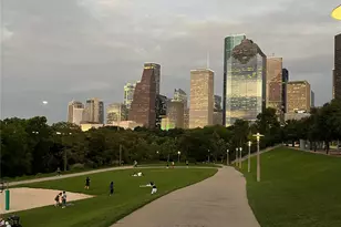 5353 Memorial Dr, Houston, TX 77007 - Photo 27