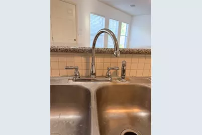 11737 Logan Ridge Drive, Houston, TX 77072 - Photo 9
