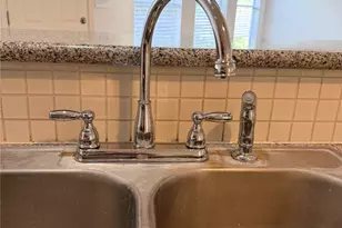 11737 Logan Ridge Dr, Houston, TX 77072 - Photo 9