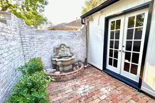 10010 Burgoyne Rd, Houston, TX 77042 - Photo 5