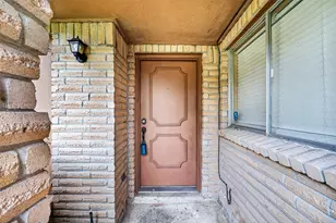 3010 Becket St, Pearland, TX 77584 - Photo 3