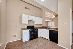 3010 Becket St, Pearland, TX 77584 - Photo 11