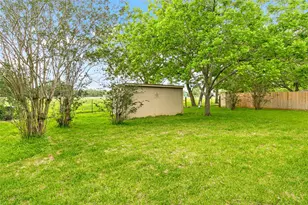1432 Camellia St, Sweeny, TX 77480 - Photo 25