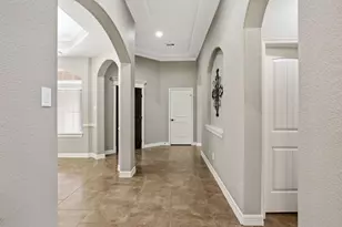 17111 Paluxy Ct, Splendora, TX 77372 - Photo 3