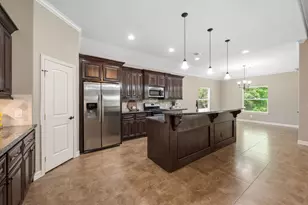17111 Paluxy Ct, Splendora, TX 77372 - Photo 11