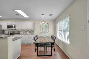 106 N Walden Elms Cir, The Woodlands, TX 77382 - Photo 13