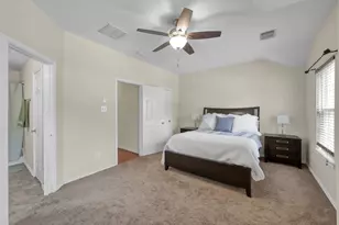 106 N Walden Elms Cir, The Woodlands, TX 77382 - Photo 17