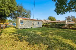 729 13th Ave N, Texas City, TX 77590 - Photo 25