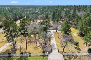 15569 Crown Oaks Dr, Montgomery, TX 77316 - Photo 1