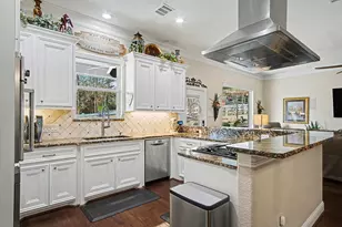 15569 Crown Oaks Dr, Montgomery, TX 77316 - Photo 41