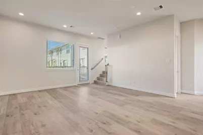 5923 Jasper Jones Way, Houston, TX 77091 - Photo 5
