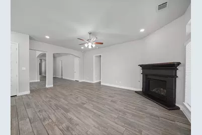28426 Sycamore Falls Lane, Fulshear, TX 77441 - Photo 11