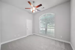 28426 Sycamore Falls Ln, Fulshear, TX 77441 - Photo 25