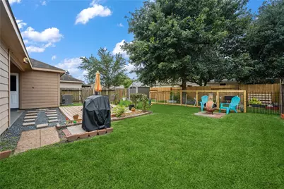 308 Lazy Pine Court, Conroe, TX 77304 - Photo 7
