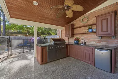 5902 Spring Lodge Drive, Kingwood, TX 77345 - Photo 41