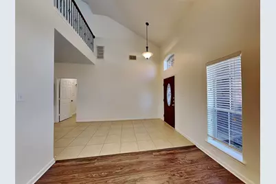 2303 Cantabria Lane, League City, TX 77573 - Photo 9
