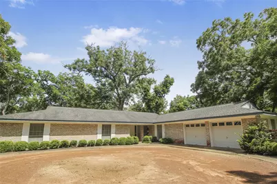 536 Oak Drive, Lake Jackson, TX 77566 - Photo 3