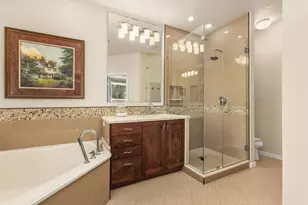 43 E Hobbit Glen Dr, The Woodlands, TX 77384 - Photo 19