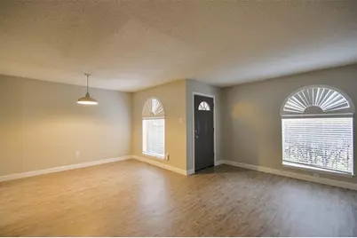 1326 Town Circle Circle #1, Baytown, TX 77520 - Photo 9