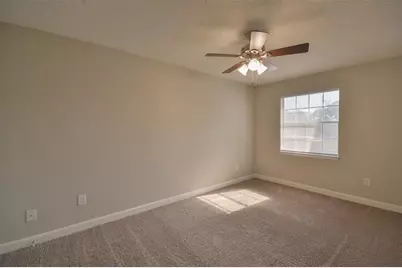 1326 Town Circle Circle #1, Baytown, TX 77520 - Photo 17