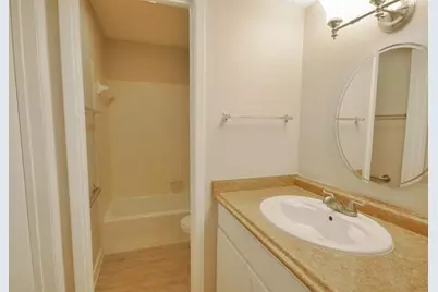 1326 Town Circle Circle #1, Baytown, TX 77520 - Photo 15