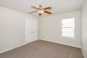 1650 Bonnyton Ln, Houston, TX 77014 - Photo 11