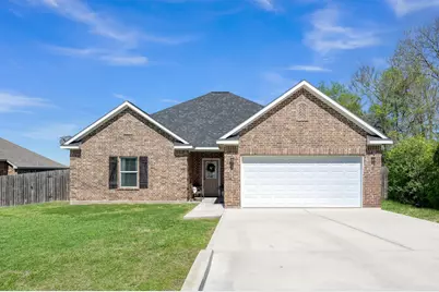 12426 Hackberry Drive, Willis, TX 77318 - Photo 3