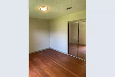 6627 Eastwood Street, Houston, TX 77021 - Photo 5