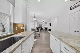 19315 Laguna Woods Dr, Tomball, TX 77375 - Photo 21