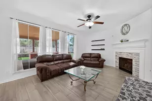 19315 Laguna Woods Dr, Tomball, TX 77375 - Photo 7