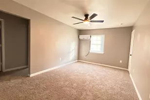 2619 Canfield St, Houston, TX 77004 - Photo 7